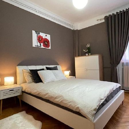Bucharest Central Apartment 3 Ngoại thất bức ảnh