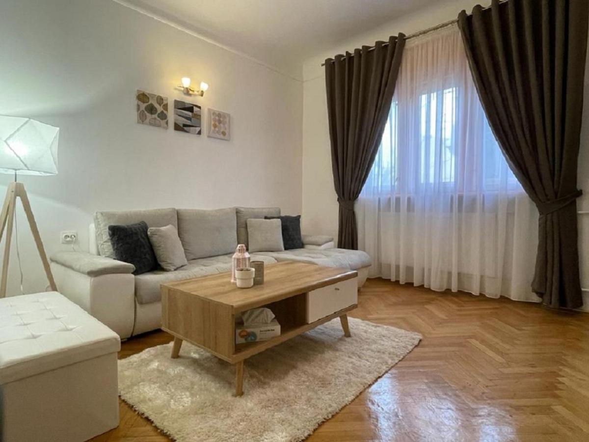Bucharest Central Apartment 3 Ngoại thất bức ảnh